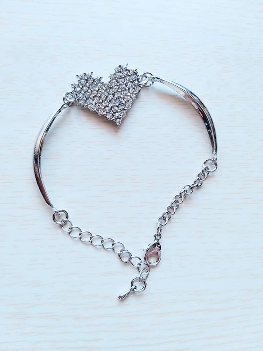 Pulseira com Coração Brilhante Prateada