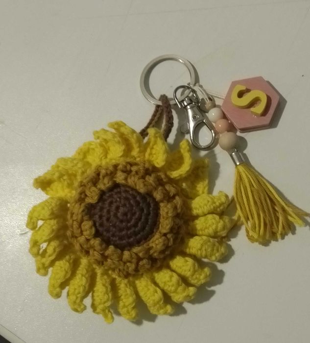 Porta chaves girassol amigurumi