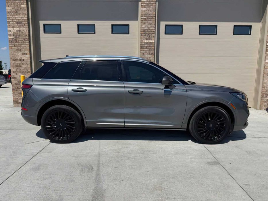 Lincoln Corsair Reserve      2022