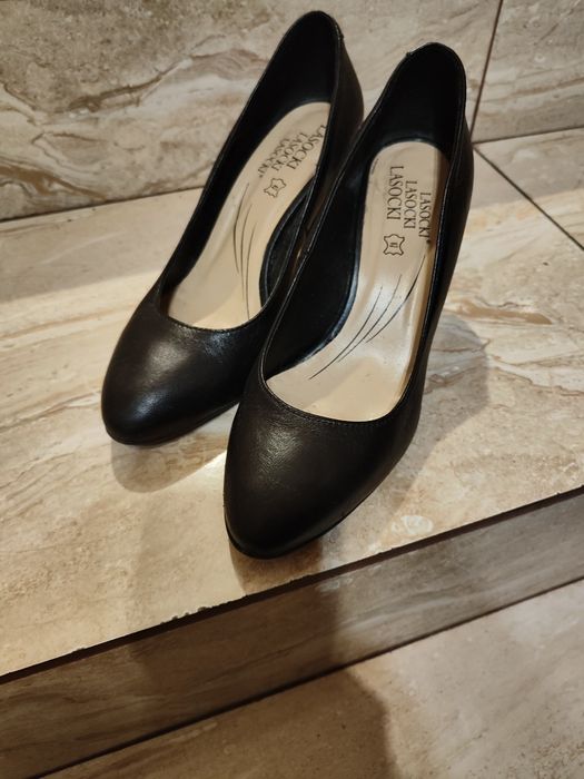 Buty damskie Lasocki 37