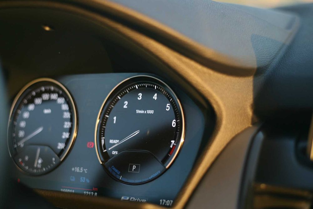 BMW 225xe híbrido plug-in PHEV