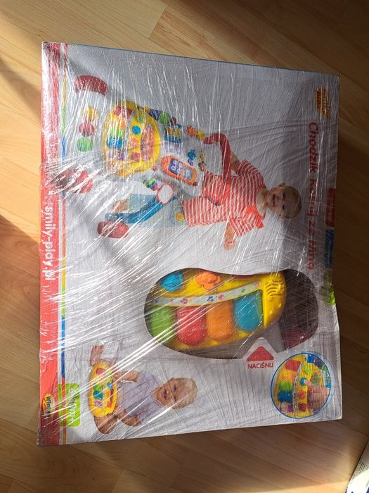 Pchacz rośnij ze mną. Smily play. 6-30m+