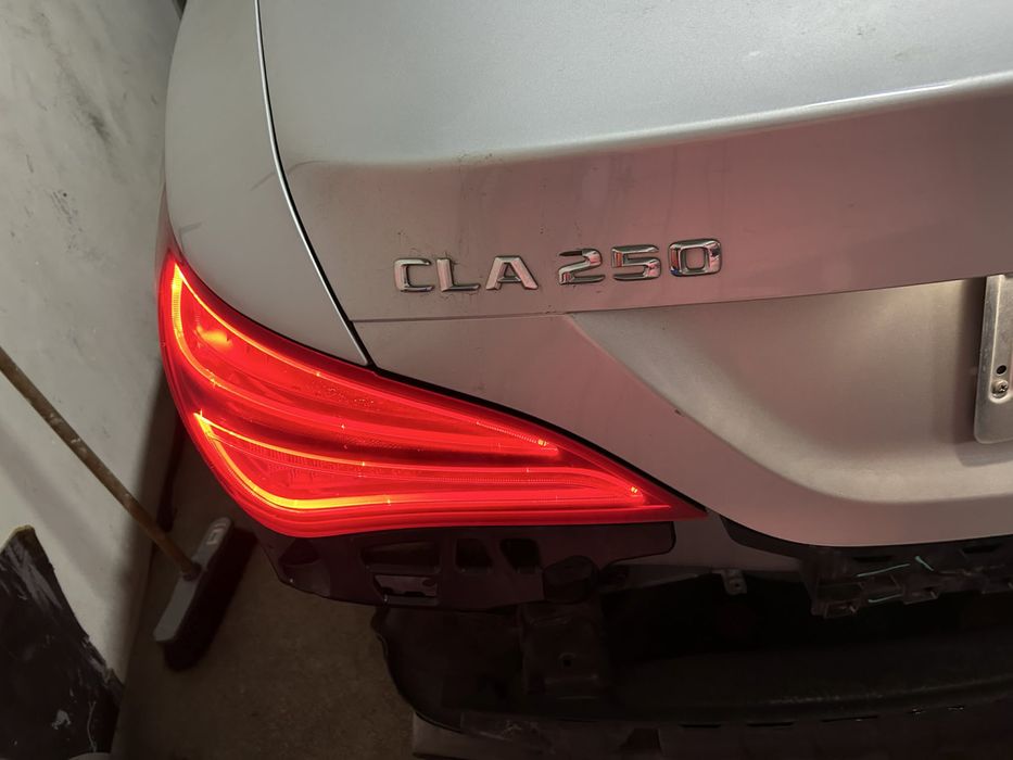 Sprzedam lampe  led tył lewa Mercedes CLA w 117
