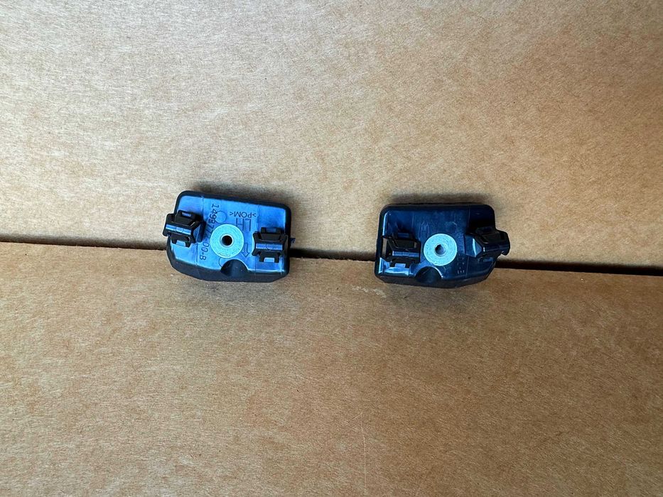 Tesla Model Y крепление переднего бампера внутренний