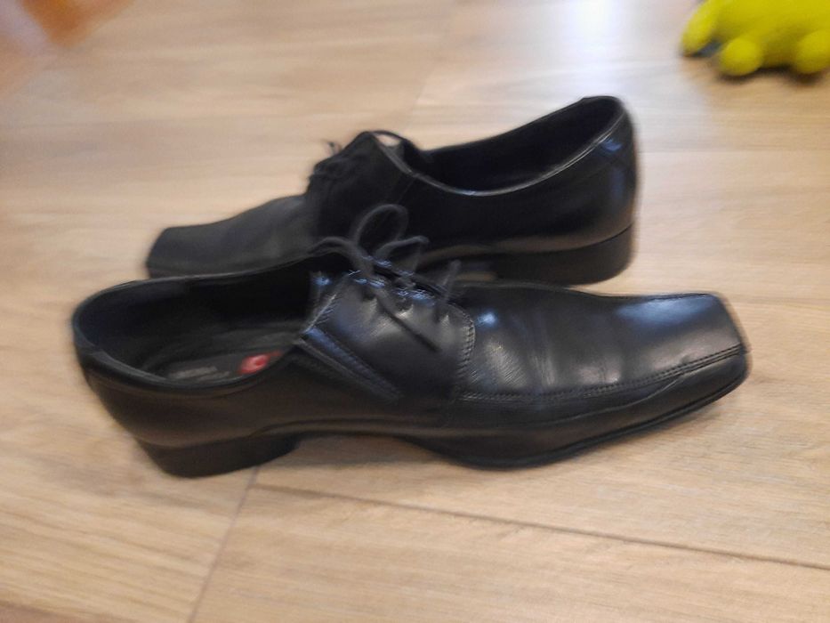 Sprzedam pantofle męskie
