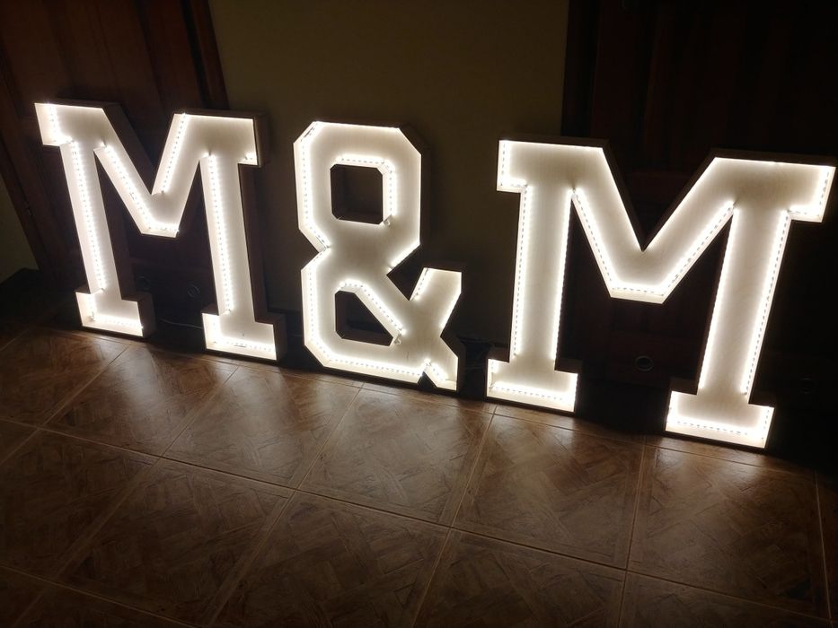 Litery dekoracje na salę weselną M&M, podświetlenie LED, M & M