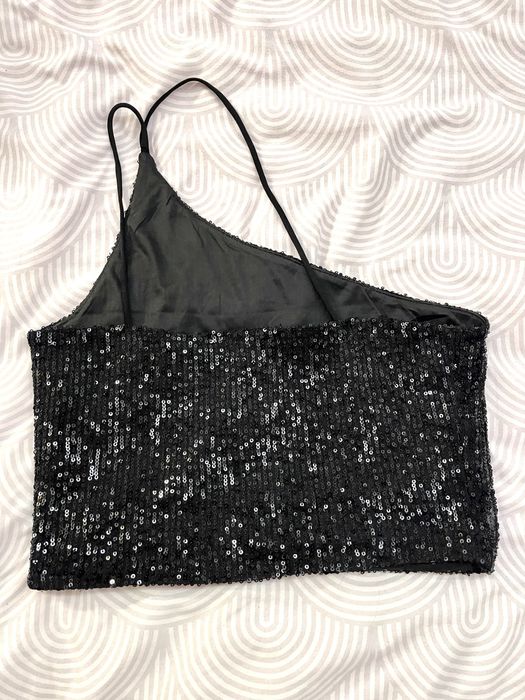 Crop top z cekinami