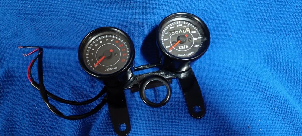 Velocímetro e Conta Rotações universal para mota