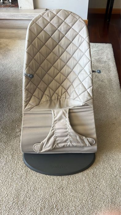 Espreguiçadeira BabyBjörn Bliss Classic Sand Grey