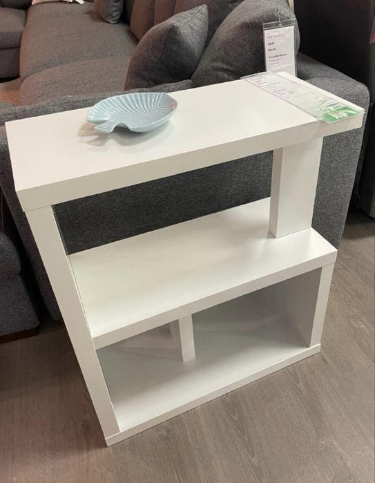 Cómoda branca simples