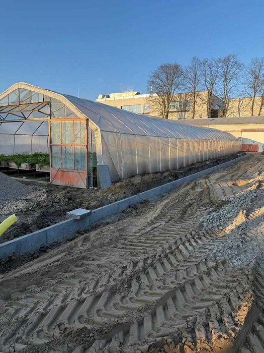 Tunele foliowe 30mx7,3mx3,3m