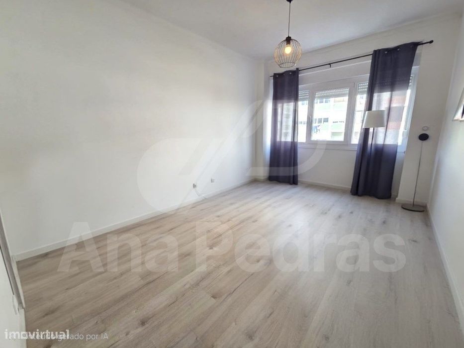VENDA T2 BARREIRO - Junto ao Tribunal do Barreiro — Alto Do Seixalinho, Santo André E Verderena, Setúbal