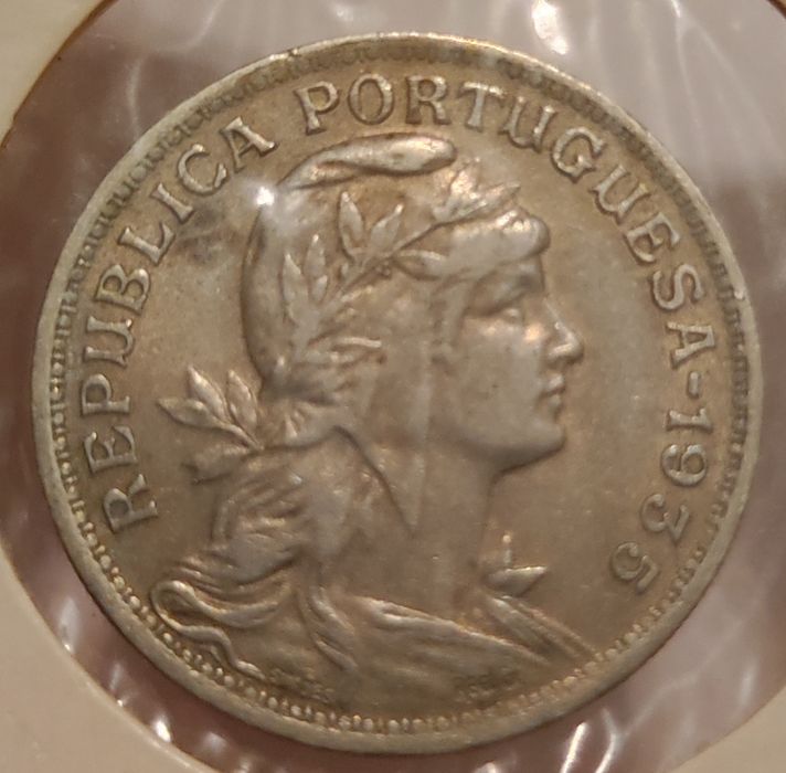 Moedas república 50 centavos 
50 centavos
10 escudos 1954 - 12,50