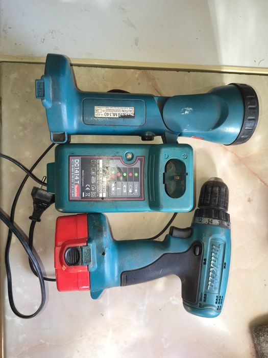 Makita wkrętarka i latarka