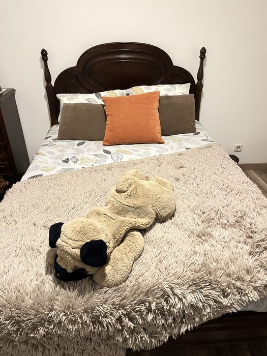 Cama de corpo e meio