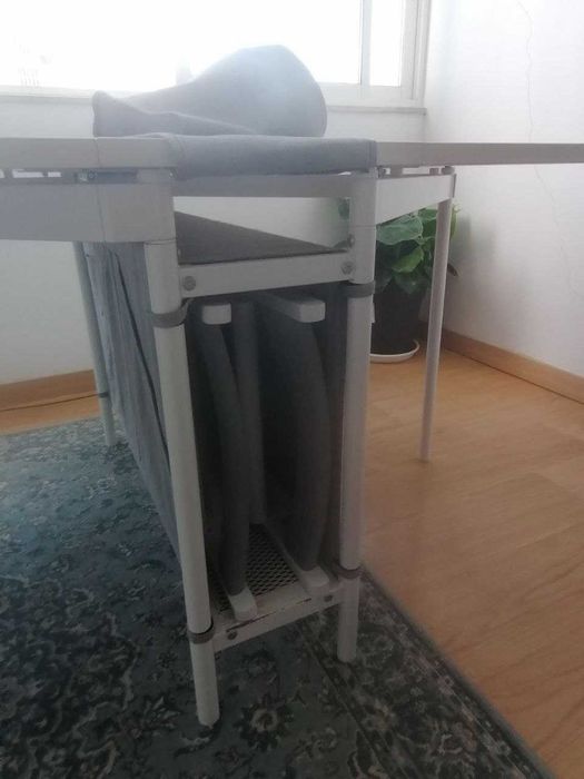 Mesa Ikea Kallhäll + 2 cadeiras Frösvi