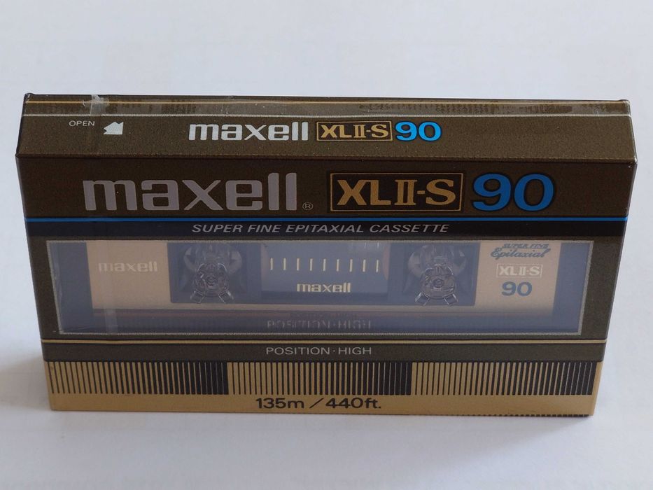 Maxell XLII-S 90 model na rok 1983 rynek Amerykański