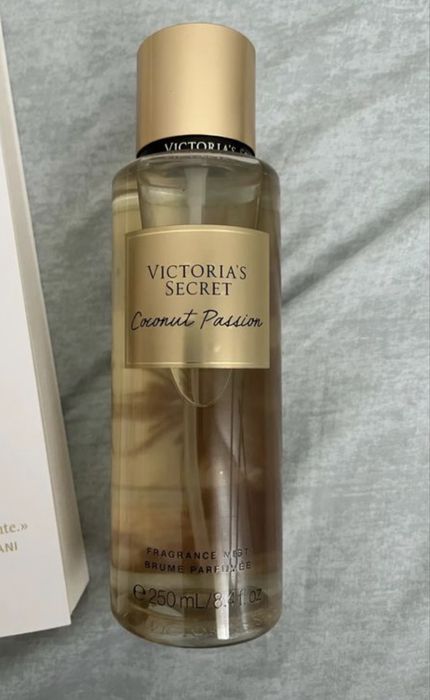 Victoria secret coconut passion perfume