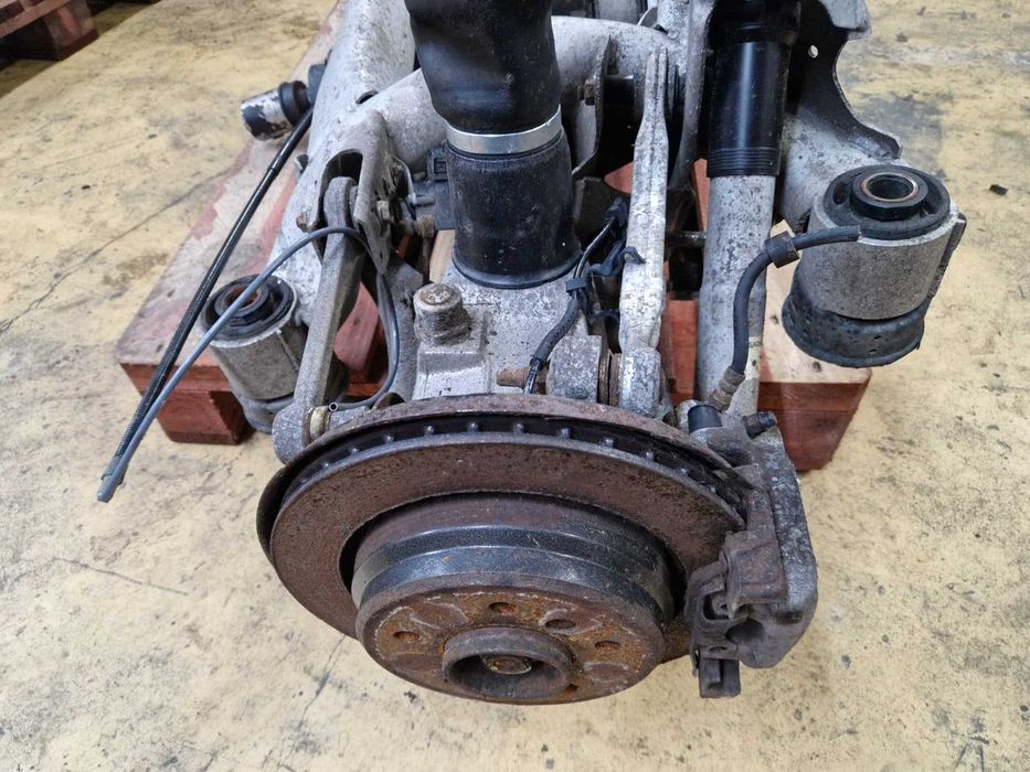 Eixo traseiro usado BMW SERIE 5 E39 525i 192CV diferencial 3.38 transmissões charriot