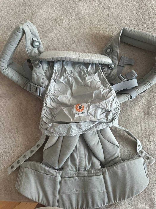 Nosidełko Ergobaby Omni 360