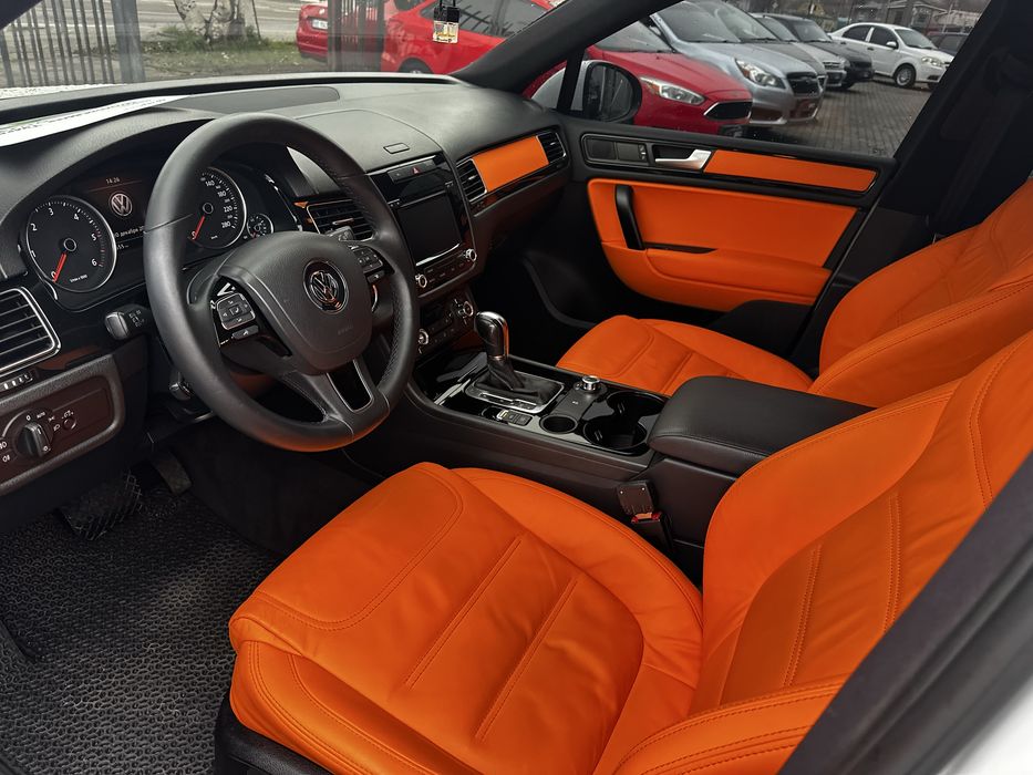 Фольксваген Таурег 3.0 дизель в отличном состоянии