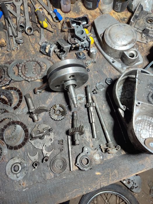 Запчастини до мотоцикла Мінськ