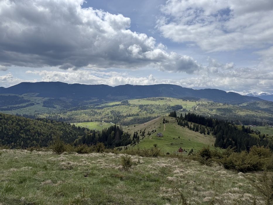 З видом на Говерлу .