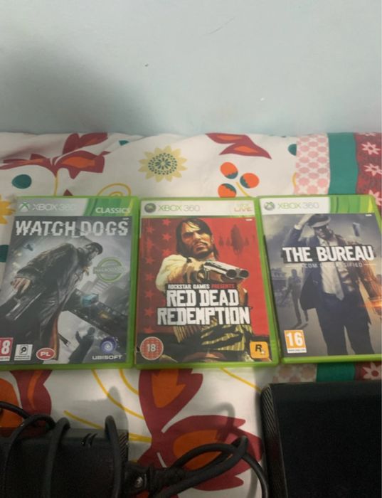 Xbox 360 E 500 GB + Kinect + 3 gry z– Gotowy do gry!