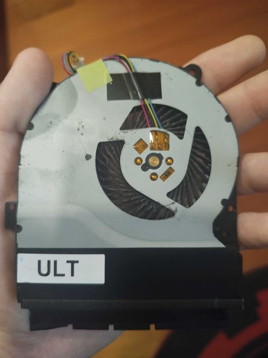 Ventoinha Original ASUS ULT 13NB02G1AMO101 13AA