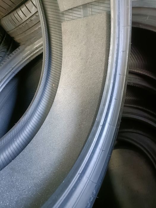 Pneus 255/35/21 Bridgestone