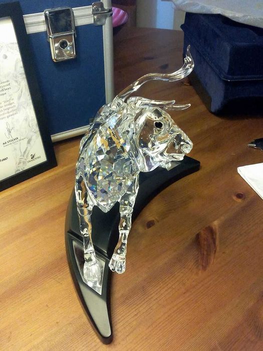Giant Bull | Swarovski | Limited Edition 04345/10.000