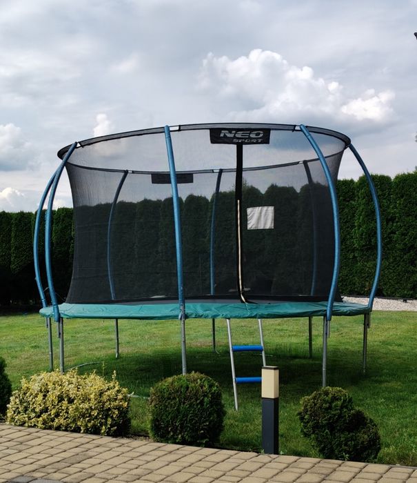 Trampolina 374cm 12ft Neo Sport bardzo duża zadbana garażowana trzylet