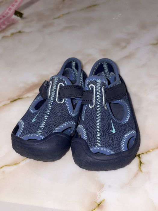 Сандалі Nike літні на хлопчика 13,5 см ступня