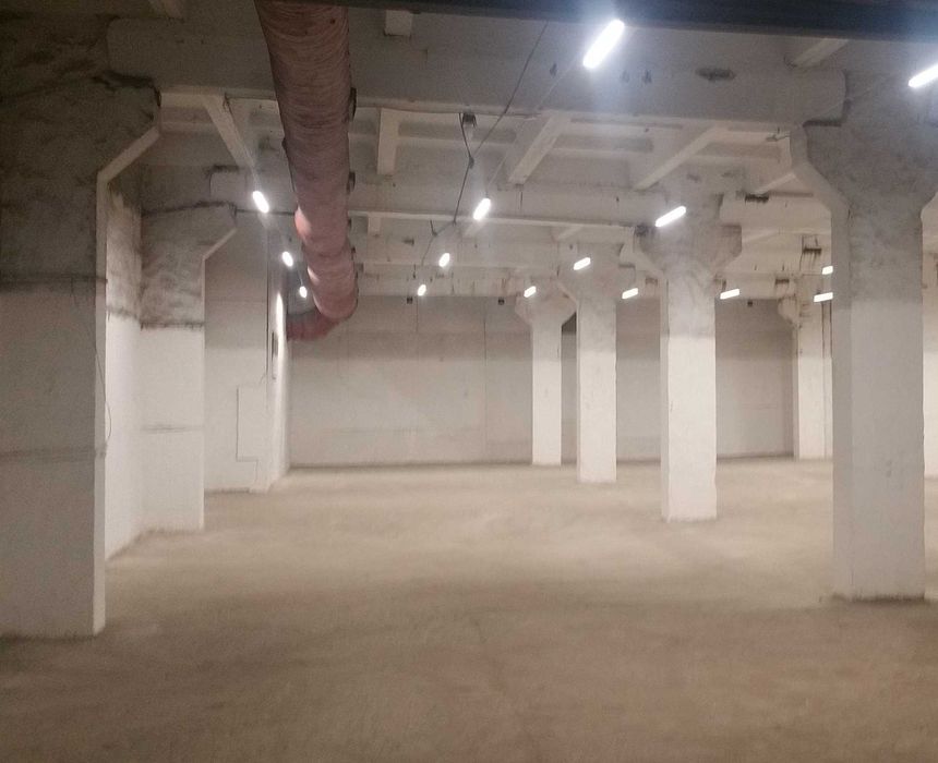 Продаж виробничо-складського комплексу 13 670 кв.м, пр-т Хмельницького