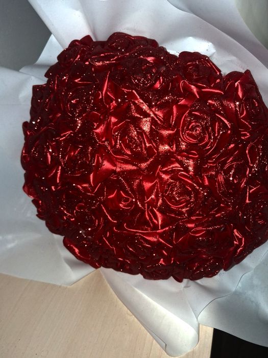 Продам букет, із атласной стрички 29 шт