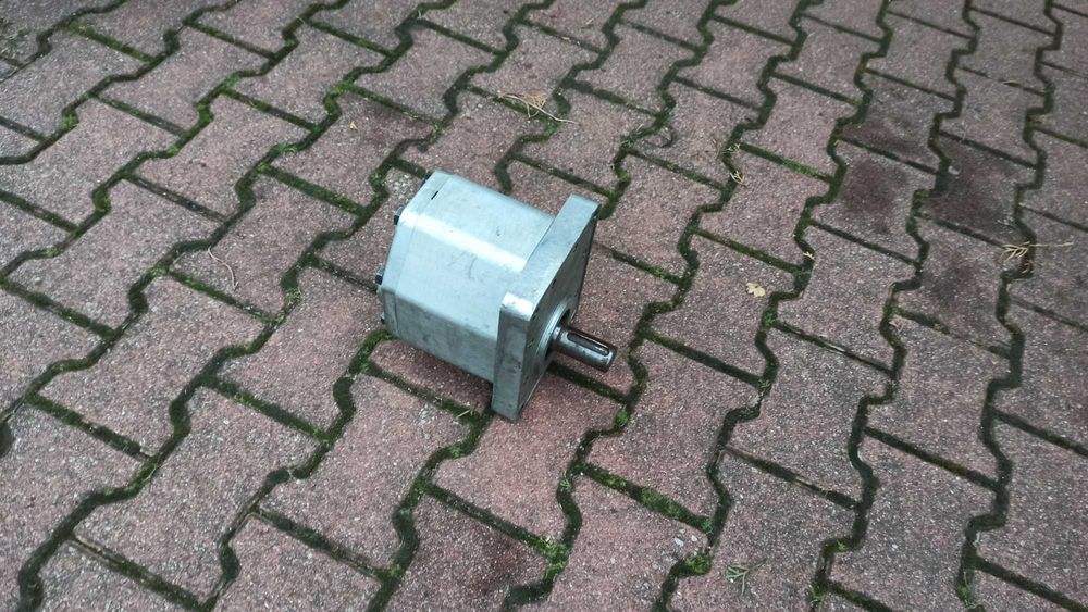 Pompa Hydrauliczna 80 Litrów Łuparka Do Drewna Prasa Rębak Hydrauliczn