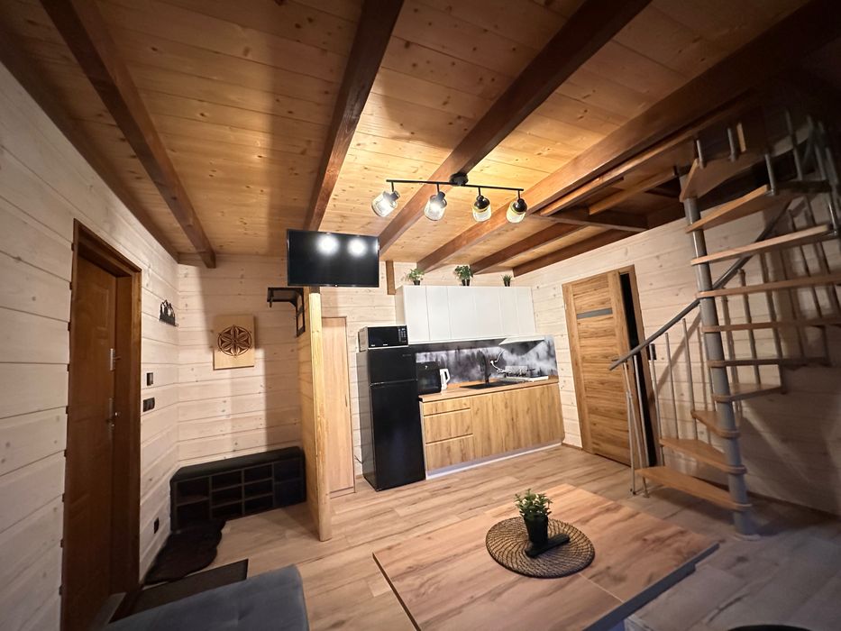 CBWolny domek od 2.02. Noclegi domek Szczyrk  co co co co