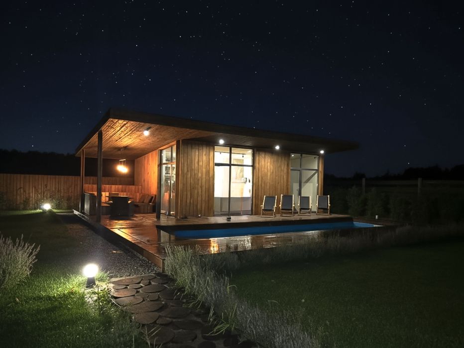 Відпочинок на природі,  подобово