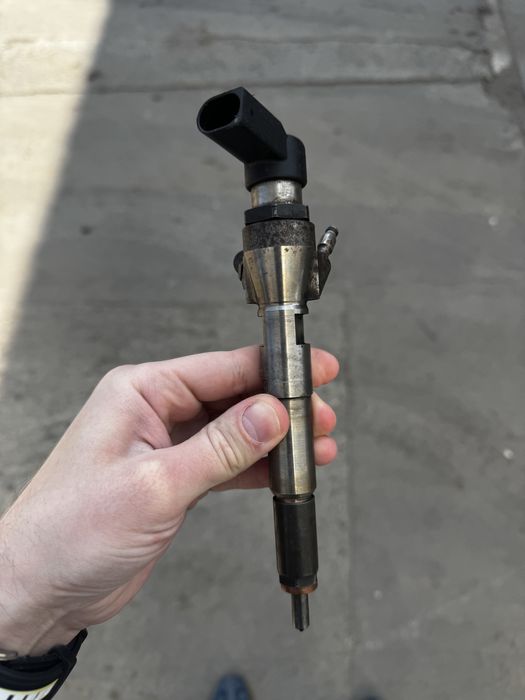 Форсунка паливна Renault Nissan 1.5 Continental VDO Siemens