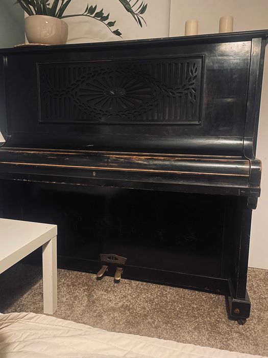 Pianino T.Betting