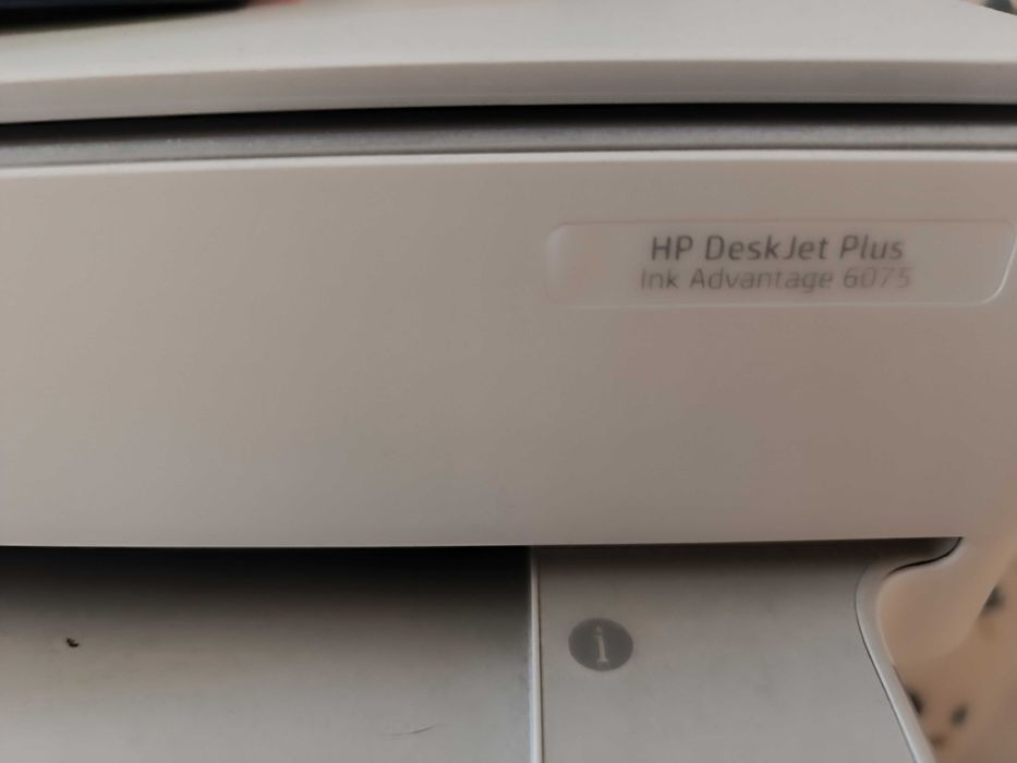 HP DeskJet Plus Ink Advantage 6075