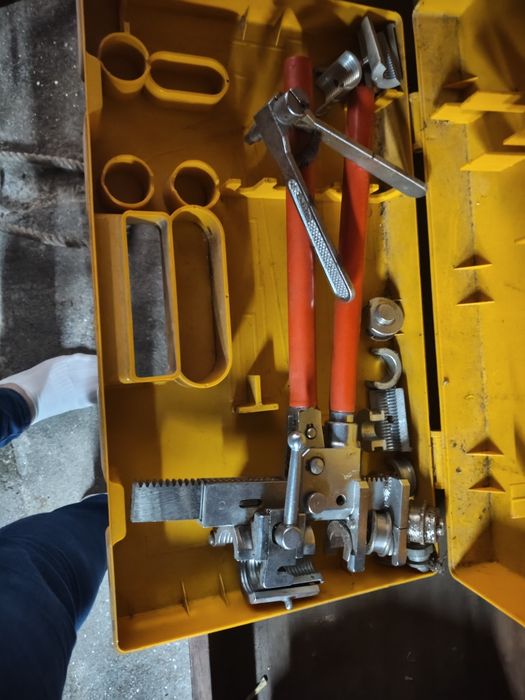 "Kit Manual PEX BARBI - Expansor e Prensadora Anel Deslizante".