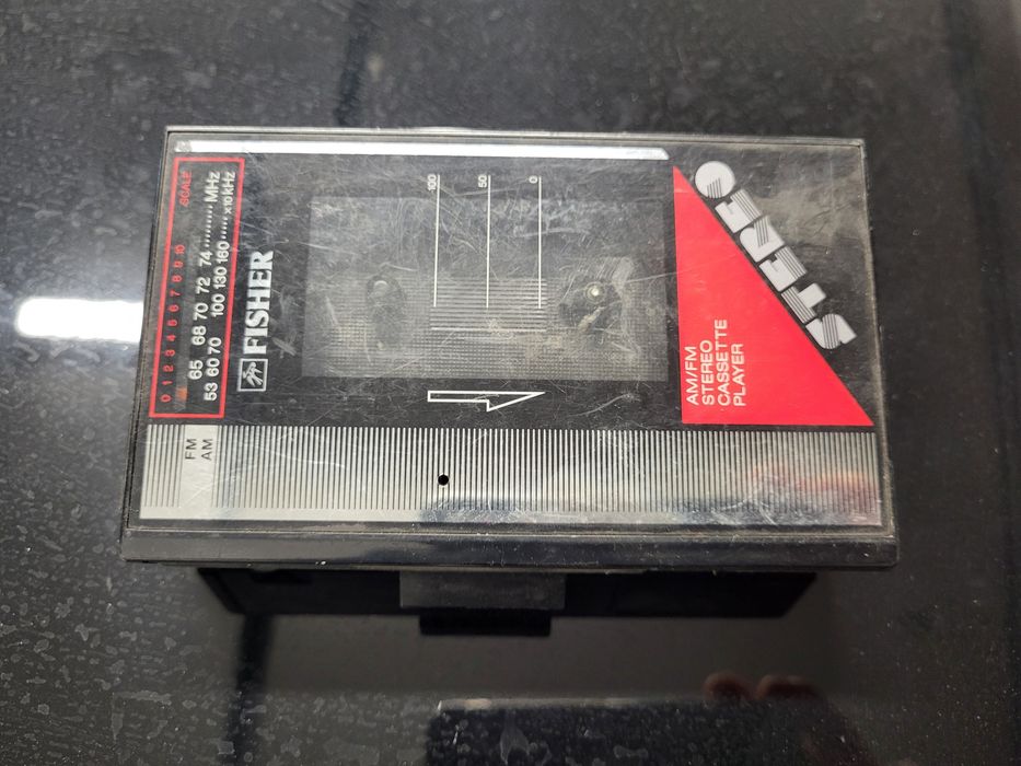 Walkmen Fisher na kasety  Stereo z radiem