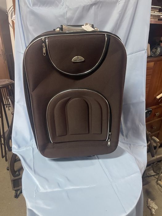 Malas de Viagem em Tecido ou Napa