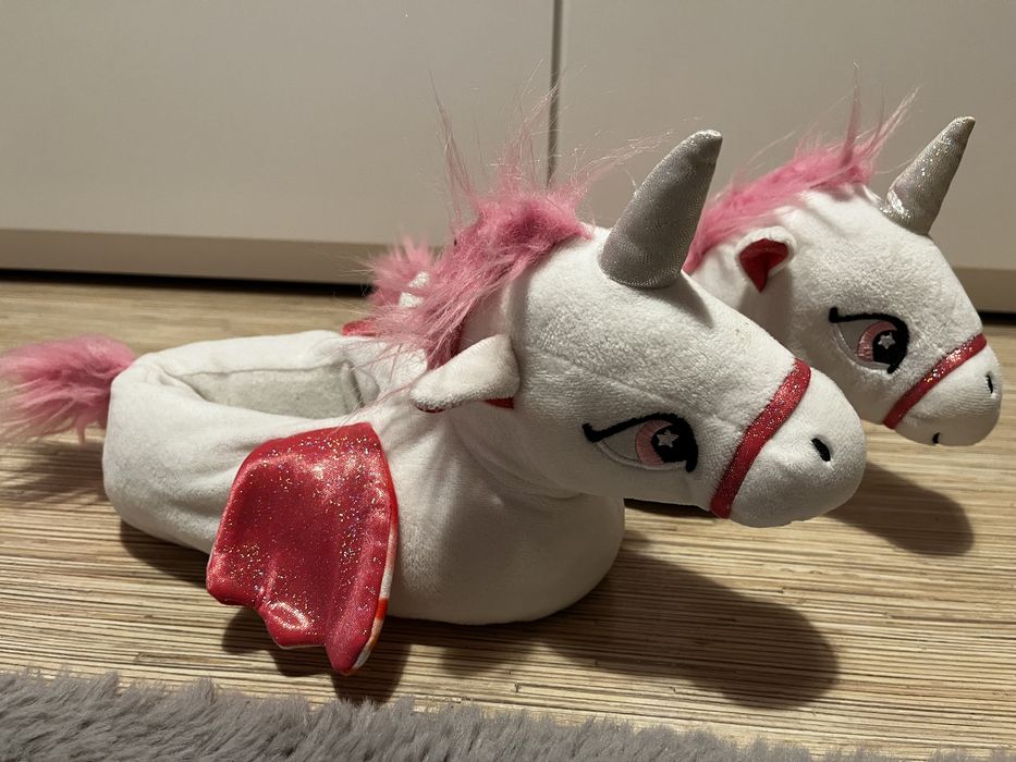 Jednorożec kapcie rozm. 32/33