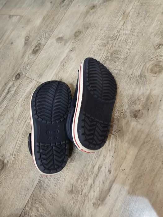 Crocsy unisex przypinki