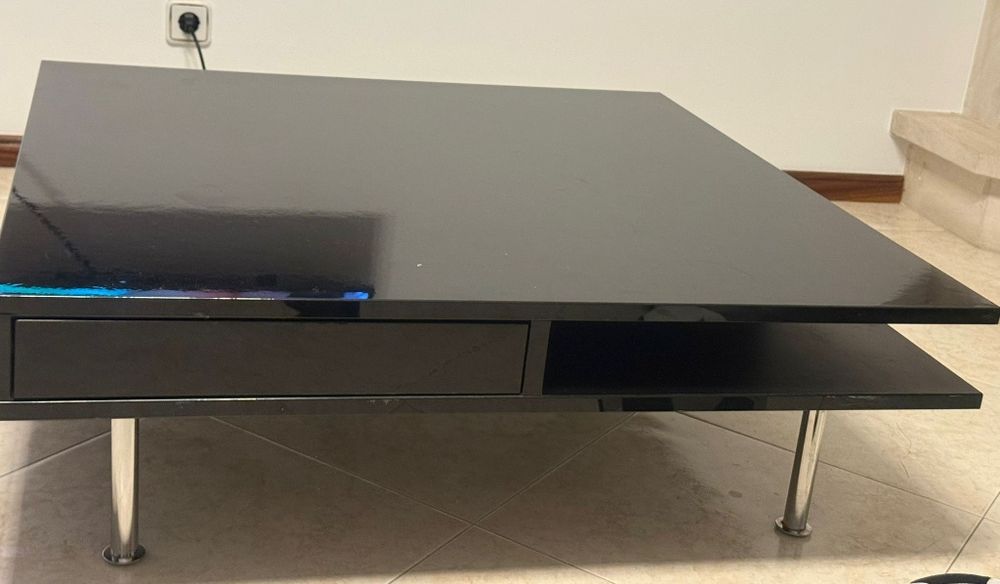 Conjunto de movel de sala de estar, 110€  e Mesa da sala 70€