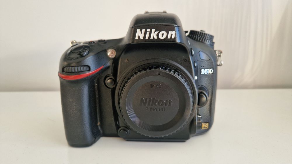 Nikon D610 + Tamron 28-75 + grip Newell