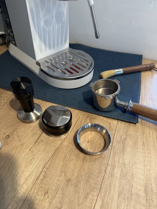 Delonghi EC890.WI Еспресо Комплект