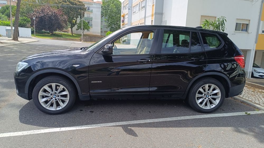 BMW X3 xDrive Auto 28i 245cv muitos extras
